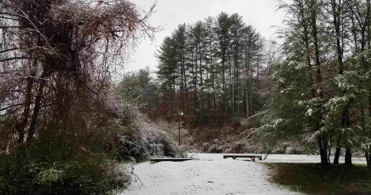 University Inn Cullowhee ภายนอก รูปภาพ