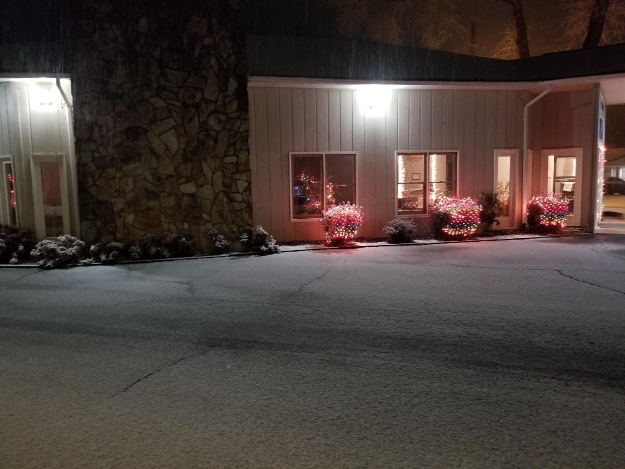 University Inn Cullowhee ภายนอก รูปภาพ